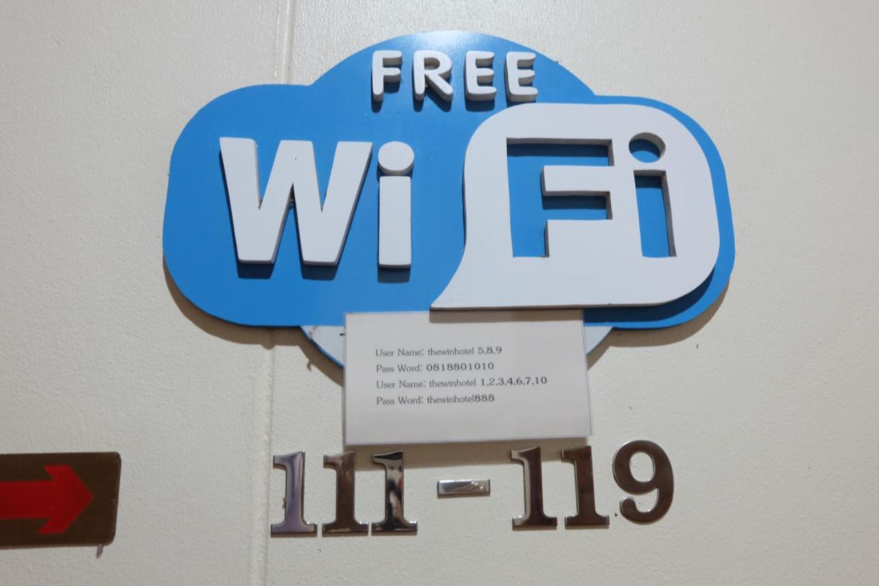 The Win Hotel Bang Saphan Extérieur photo